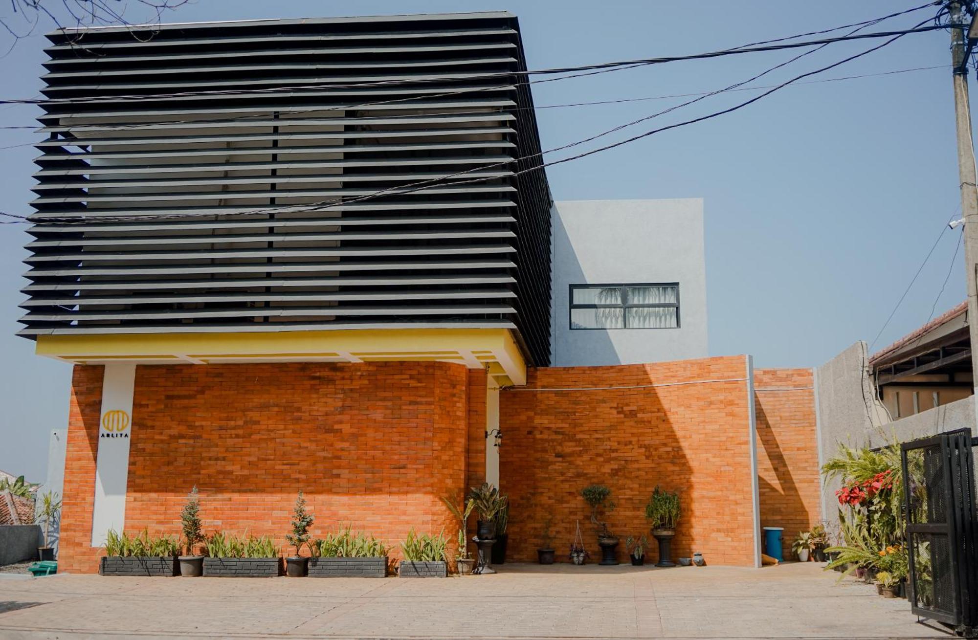 Arlita Guesthouse Cianjur Kültér fotó
